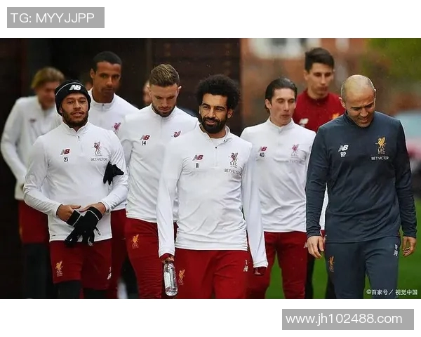 迪拜足球明星踢球风采揭秘你知道是谁吗